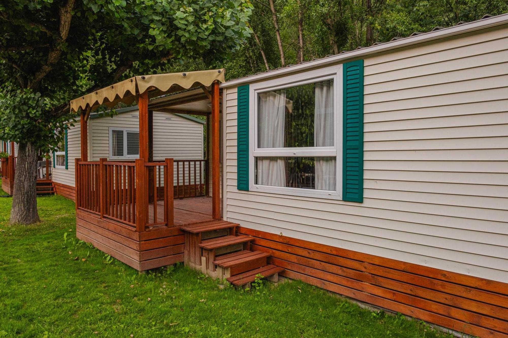 Frontera Bungalow Park Farga de Moles Exterior photo